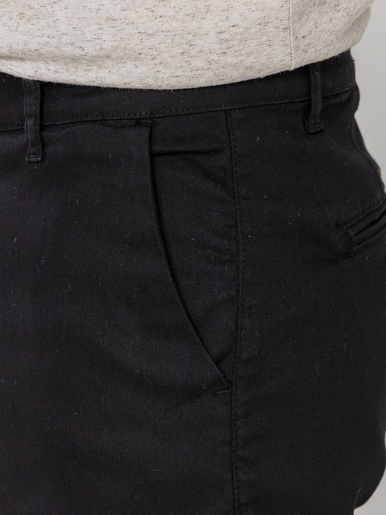 Bermuda Sarja Preta Sport Fino